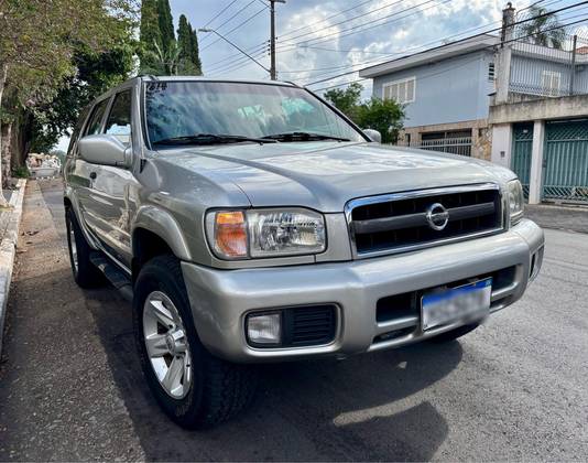 NISSAN PATHFINDER 3.5 SE LUXO 4X4 V6 24V GASOLINA 4P AUTOMÁTICO